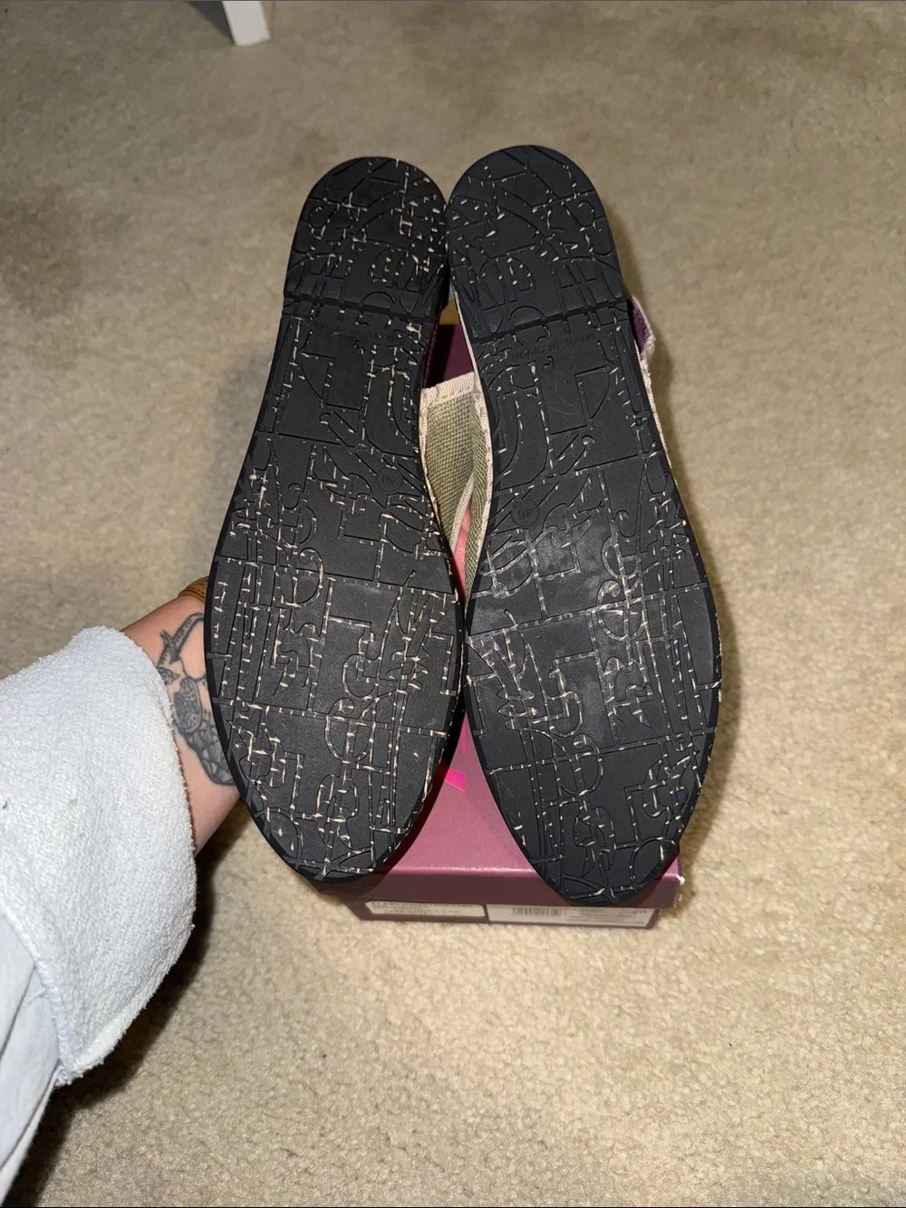 Flabelus Olive Canvas Slingback Flats with Beige Trim - Picture 4 of 7